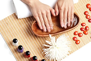 manicures